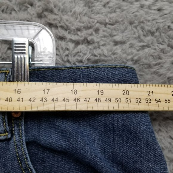 Levis Shorts Mens 42 569 Medium Wash Stretch High Rise Loose Fit Denim Jean - Picture 5 of 15